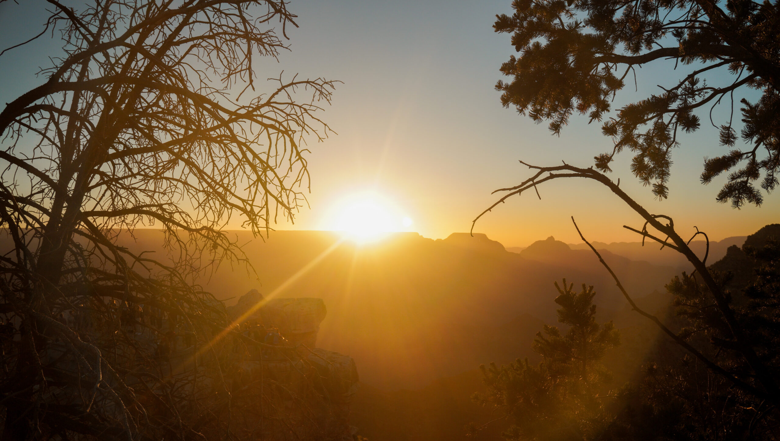 Sunrise in Grand Canyon